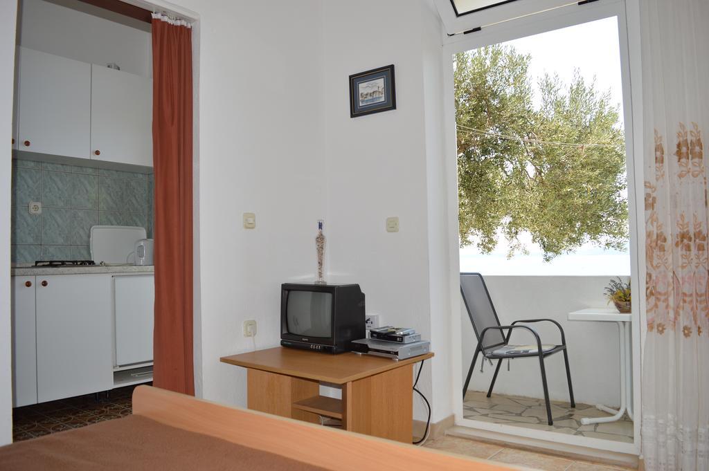 Apartments Majstrovic ซิโวกอสเชีย ภายนอก รูปภาพ